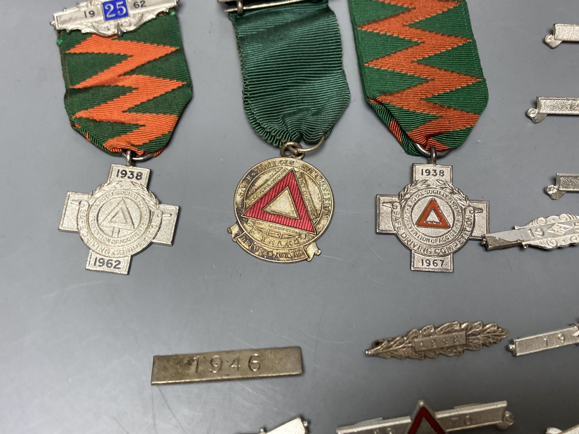 A quantity of assorted medals